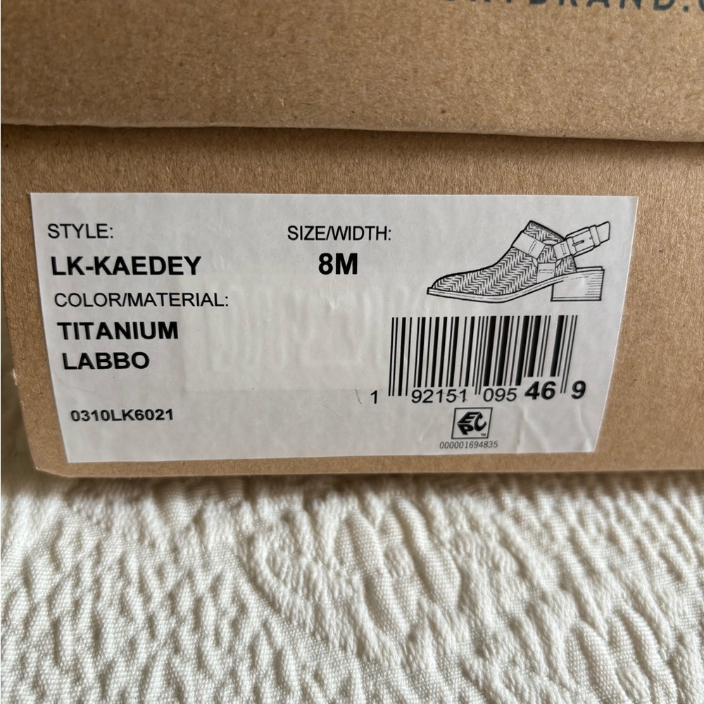 Lucky Brand shoes - Picture 3 of 4